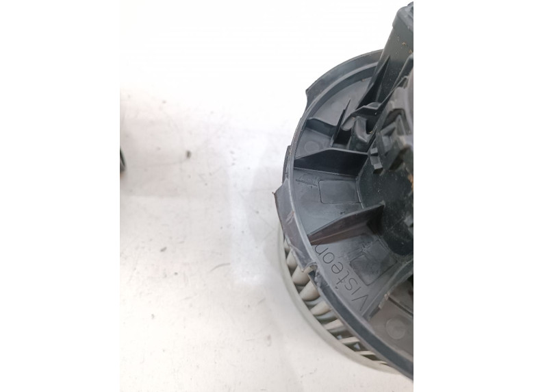 Моторчик печки к Volkswagen Up, 2013г.