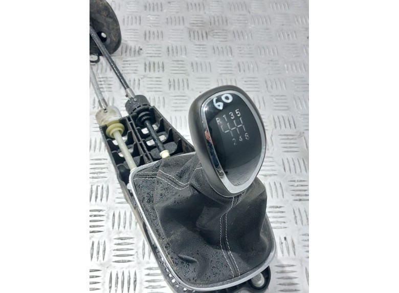 Кулиса к Opel Astra, 2017г.