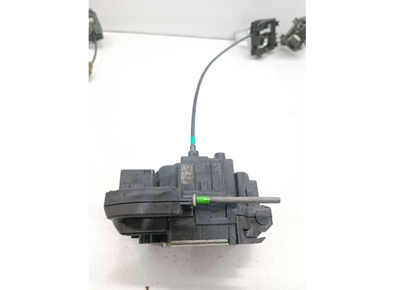 Замок двери задней левой к Замок двери задней левой к Nissan Qashqai undefined г. Qashqai