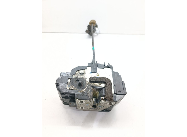 Замок двери задней правой к Nissan Qashqai