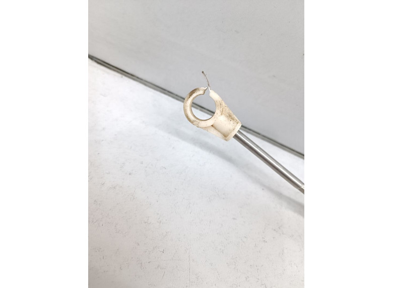 Трос кулисы КПП к Volkswagen Passat, 2004г.