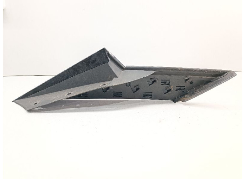 Молдинг крыла заднего левого к Opel Astra, 2018г.