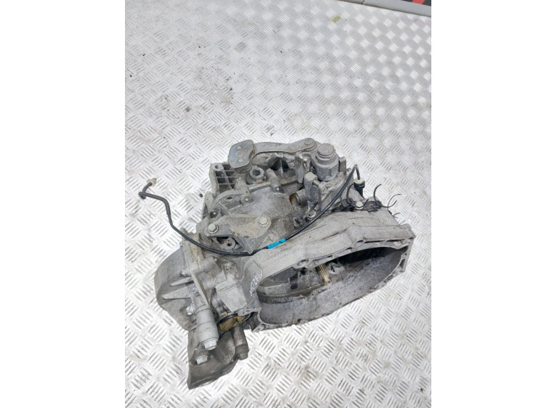 КПП механическая (МКПП) к Opel Astra, 2017г.