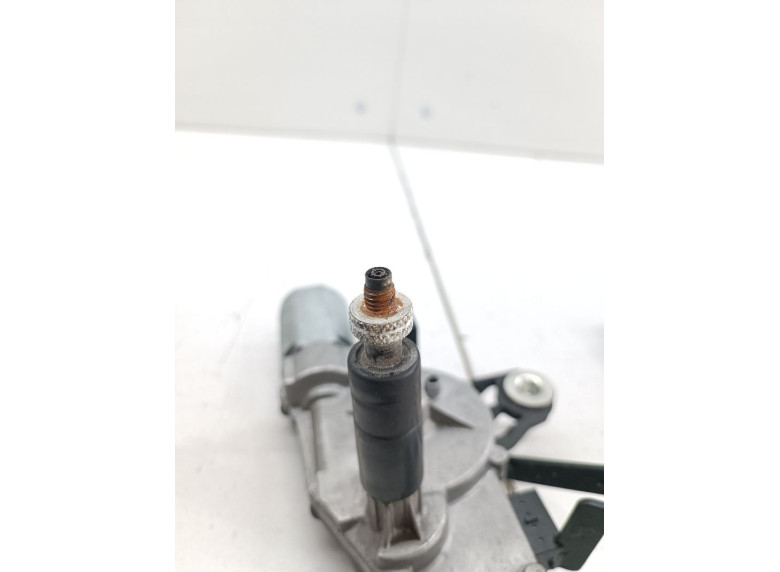 Моторчик заднего стеклоочистителя (дворника) к Volkswagen Polo, 2007г.