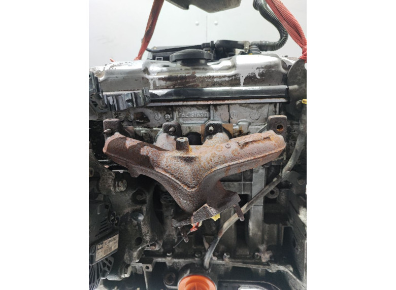 Коллектор выпускной к Peugeot 206, 1999г.