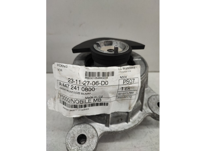 Подушка крепления двигателя к Mercedes Vito W447, 2018г.