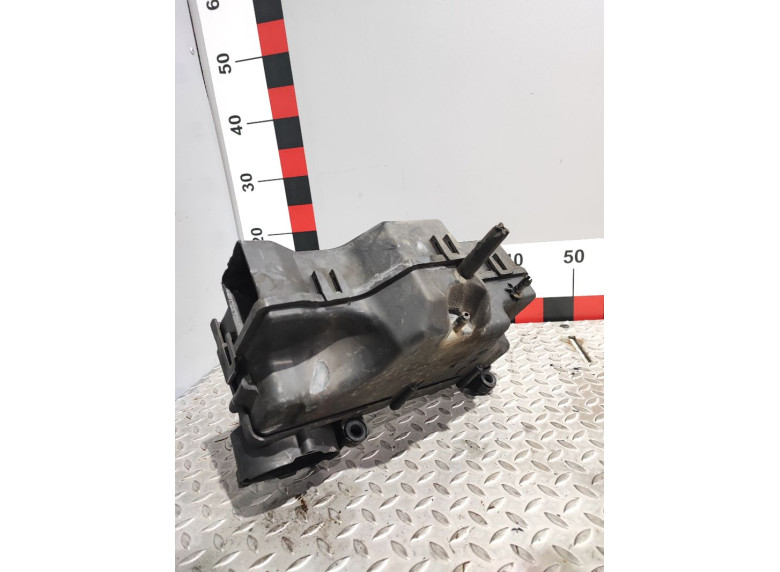 Корпус воздушного фильтра к Citroen Xsara Picasso, 2008г.