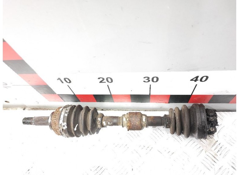 Полуось передняя левая (приводной вал, ШРУС) к Полуось передняя левая (приводной вал, ШРУС) к Mitsubishi Mirage undefined г. Mirage