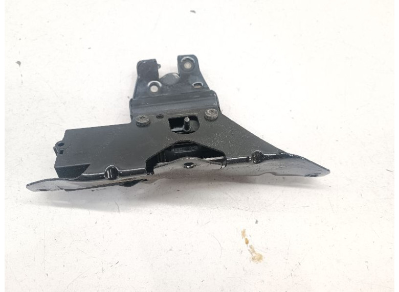 Замок багажника к BMW X6, 2008г.