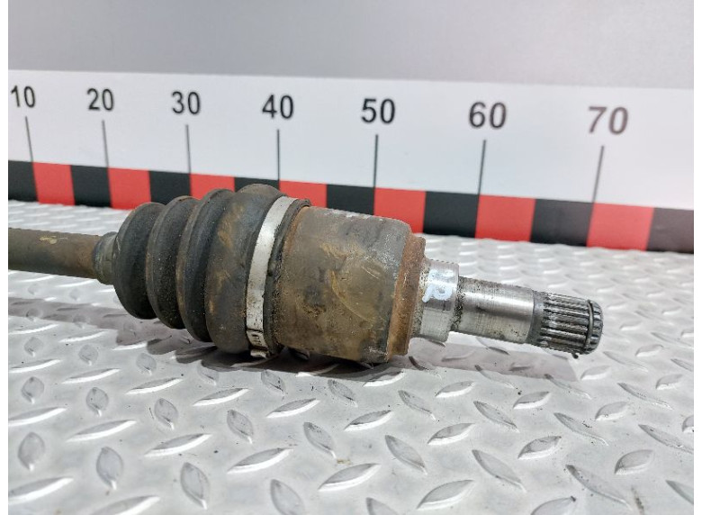 Полуось передняя левая (приводной вал, ШРУС) к Fiat 500, 2011г.