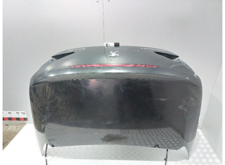 Спойлер к Peugeot 307