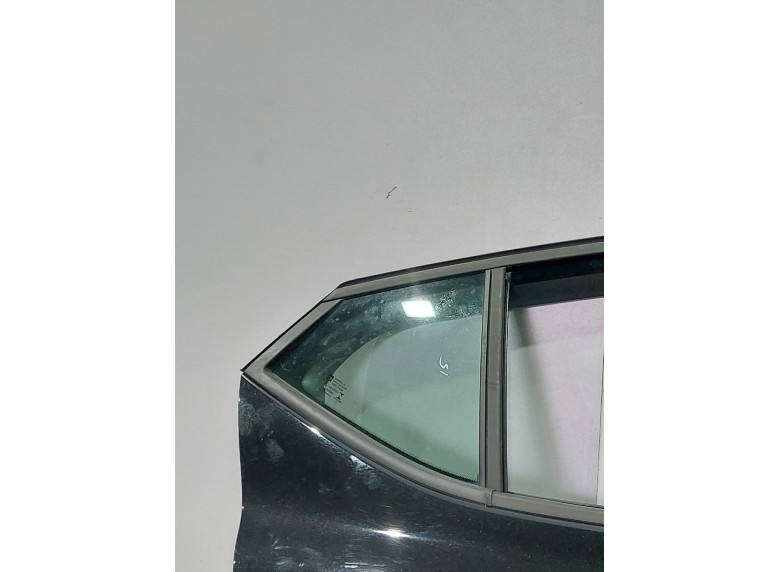 Форточка задняя правая к Opel Astra, 2017г.