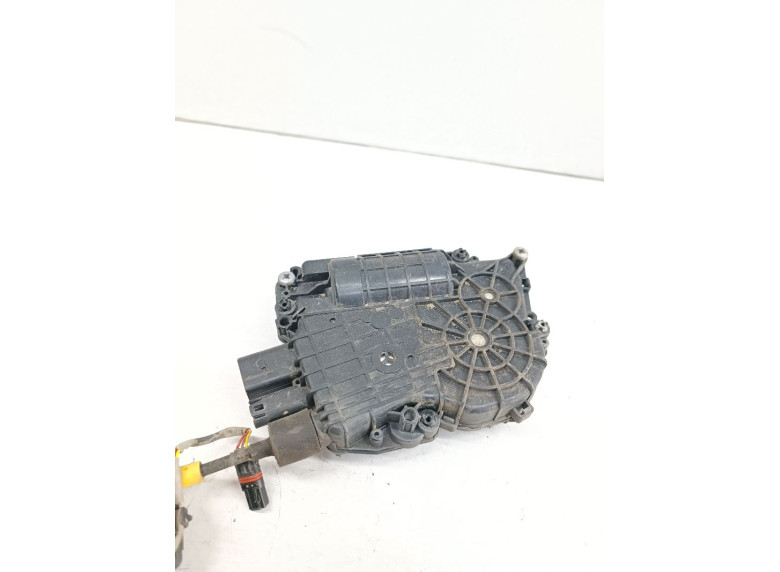 Замок двери передней правой к BMW X6, 2008г.