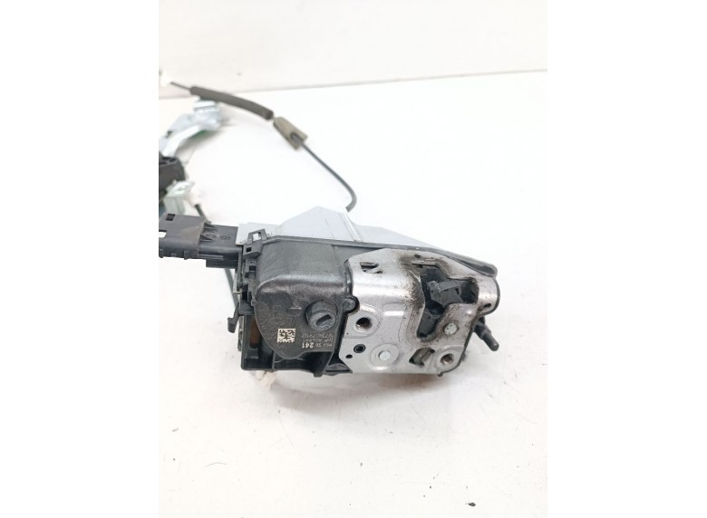 Замок двери задней правой к Замок двери задней правой к Peugeot 5008 undefined г. 5008