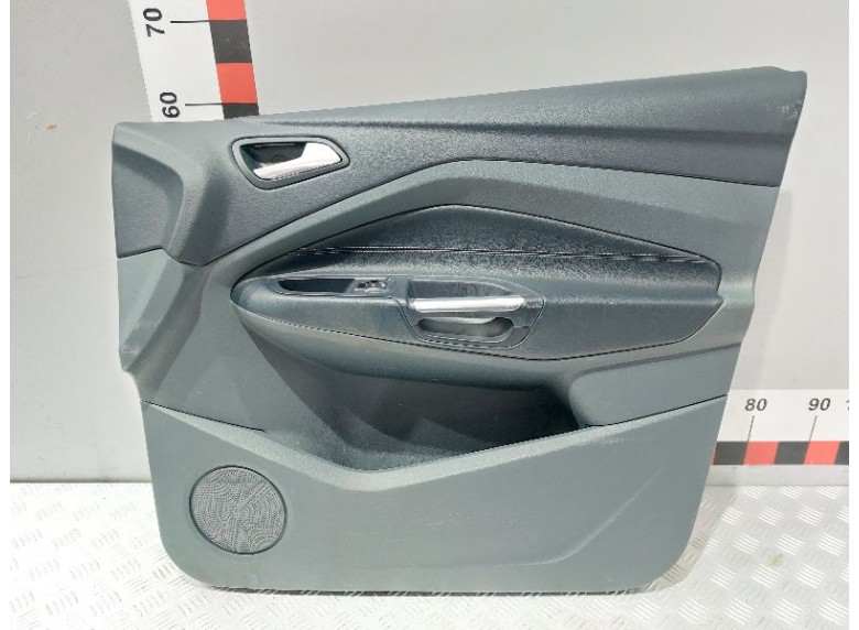 Обшивка двери передней правой (дверная карта) к Ford C-Max