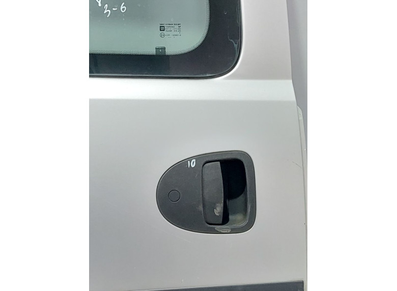 Ручка наружная сдвижной двери правой к Opel Combo, 2001г.