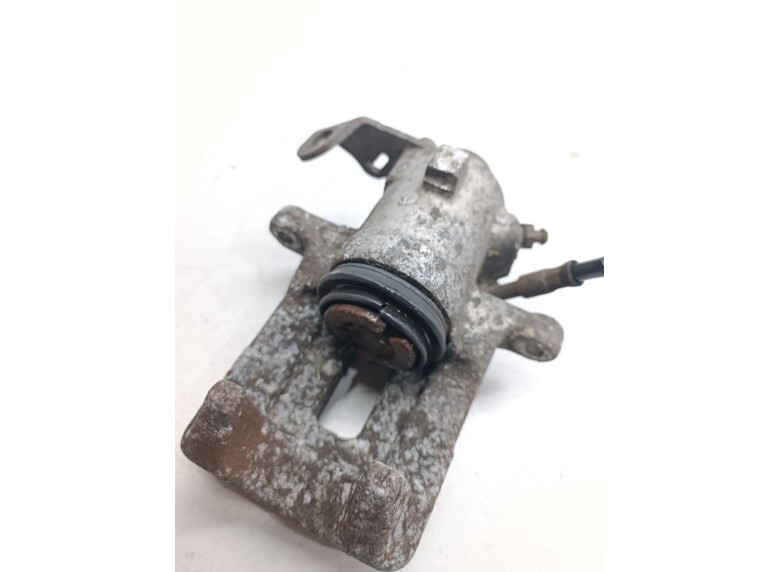 Суппорт задний левый к Volkswagen Golf, 1998г.