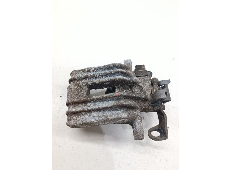 Суппорт задний левый к Volkswagen Golf, 1998г.