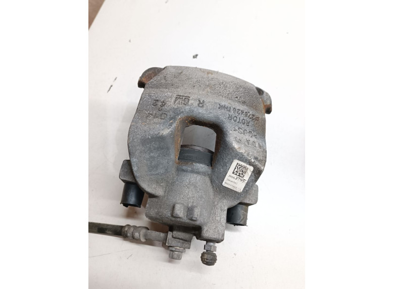 Суппорт передний правый к Opel Astra, 2018г.