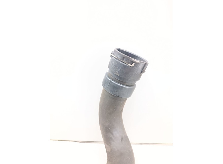 Патрубок радиатора к Opel Astra, 2018г.