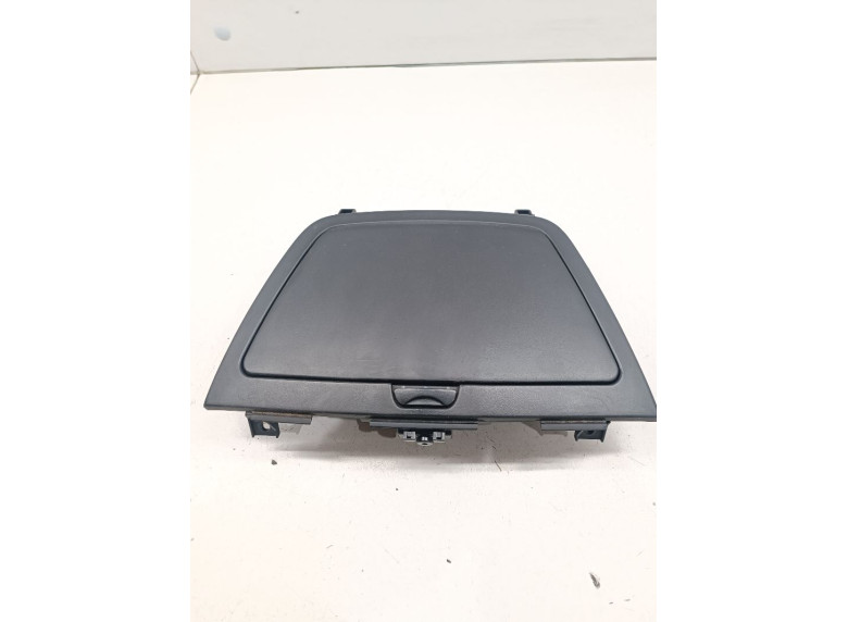 Бардачок к Hyundai Elantra