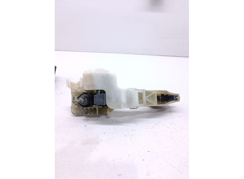 Ручка наружная передняя левая к Ручка наружная передняя левая к Hyundai Elantra undefined г. Elantra