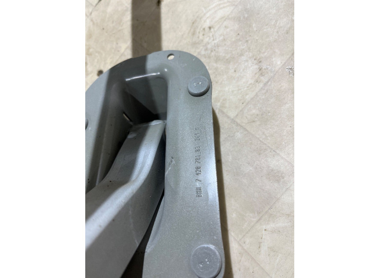 Петля крышки багажника к BMW 3 F30/F31/GT F34, 2017г.