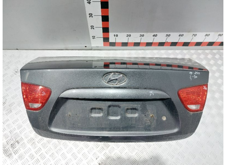 Замок багажника к Hyundai Elantra