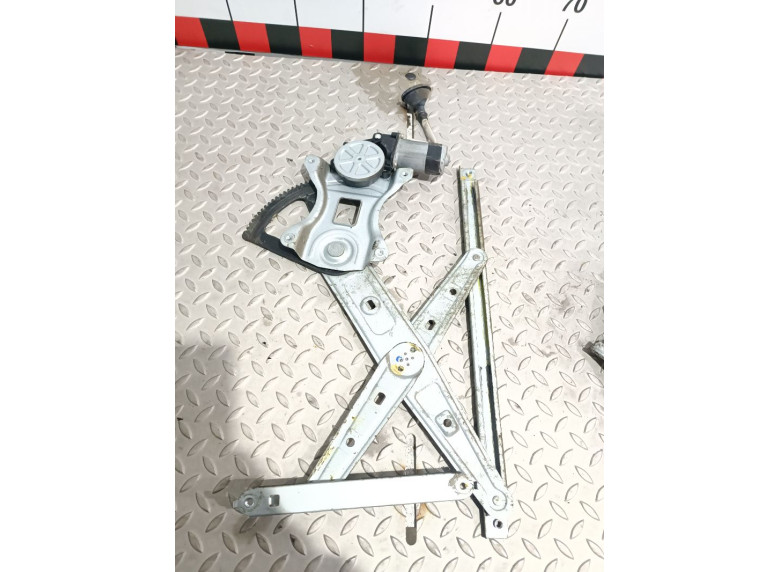 Стеклоподъемник электрический передний правый к Geely SC7, 2013г.