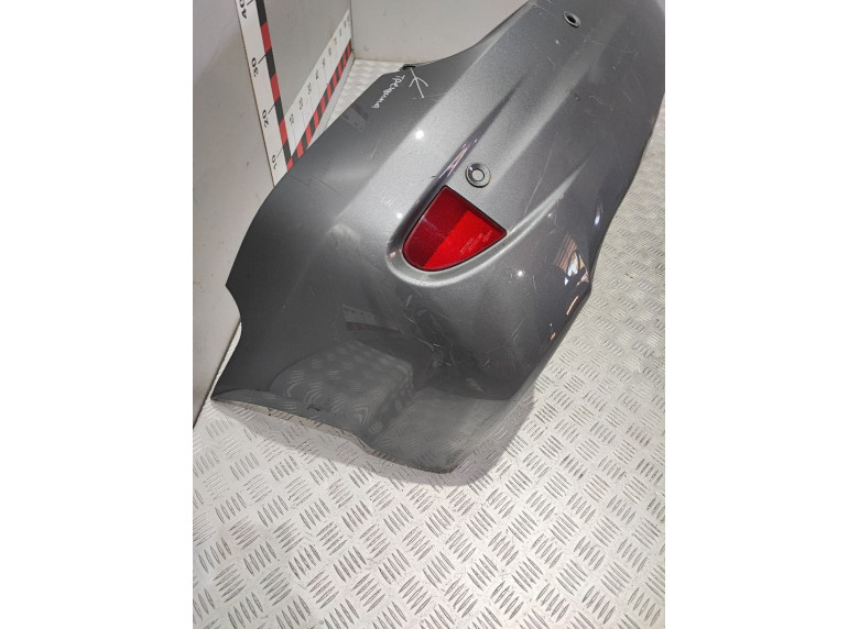 Бампер задний к Honda Civic, 2004г.