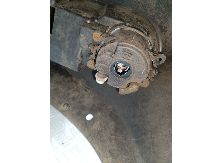 Фара противотуманная правая к Citroen Xsara Picasso, 2006г.