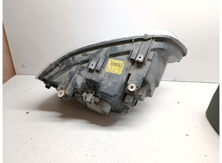 Фара левая к Volkswagen Transporter, 2004г.