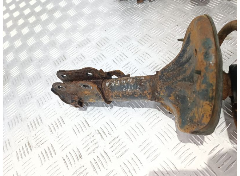 Амортизатор передний правый к Амортизатор передний правый к Hyundai Elantra undefined г. Elantra