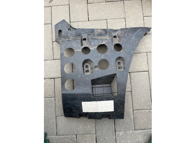 Кронштейн крепления бампера заднего к Mercedes R, 2010г.