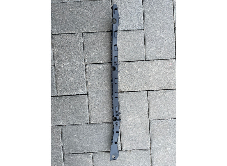 Кронштейн крепления бампера заднего к Mercedes C W204, 2011г.