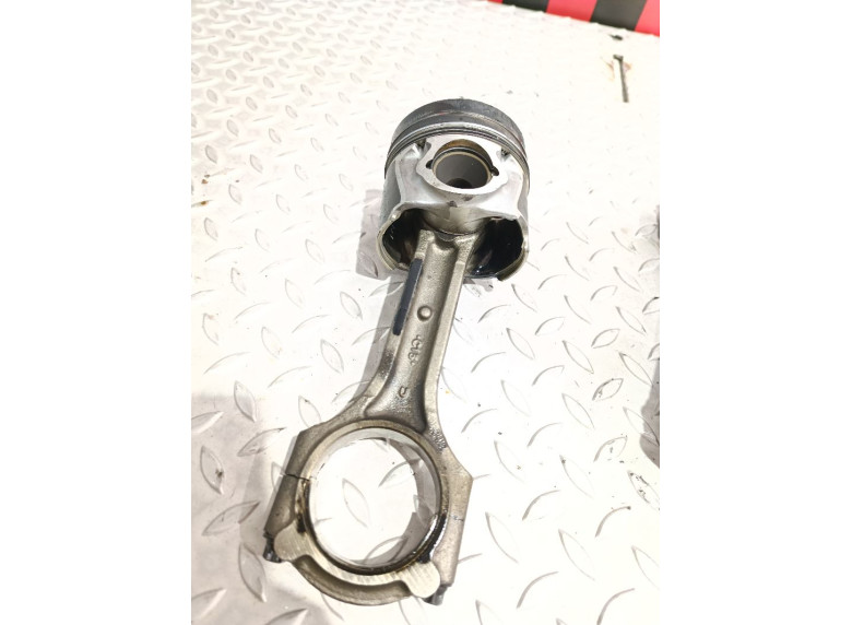 Поршень к Hyundai Getz