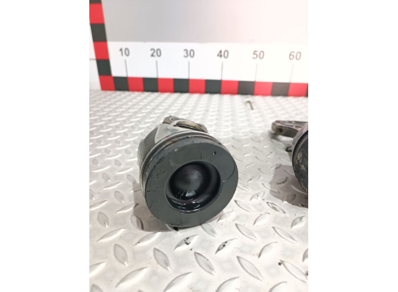 Поршень к Поршень к Hyundai Getz undefined г. Getz