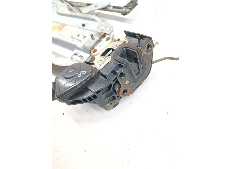 Замок двери передней правой к Замок двери передней правой к Hyundai Elantra undefined г. Elantra