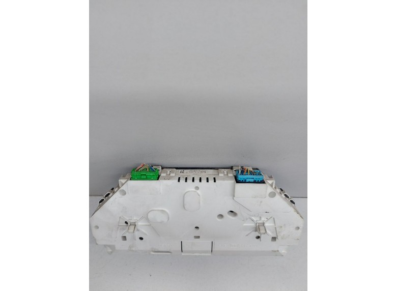 Щиток приборов (приборная панель) к Щиток приборов (приборная панель) к Suzuki GrandVitara undefined г. Grand Vitara