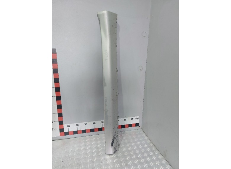 Накладка на порог к Suzuki Grand Vitara