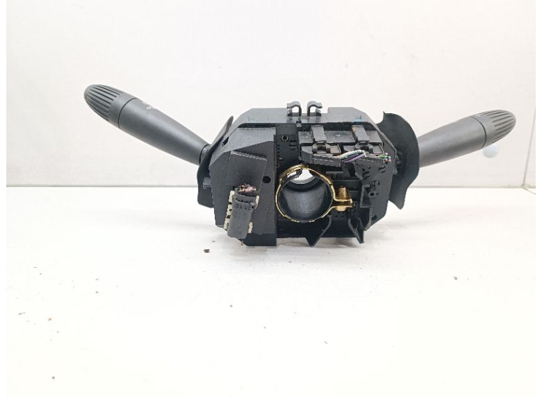 Переключатель подрулевой (стрекоза) к Fiat Punto, 2001г.