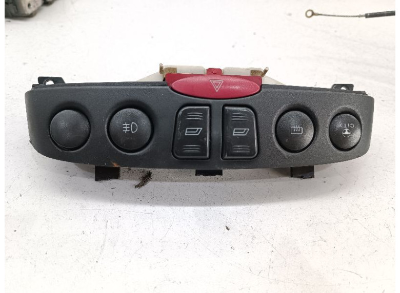 Блок управления стеклоподъемниками к Fiat Punto, 2001г.