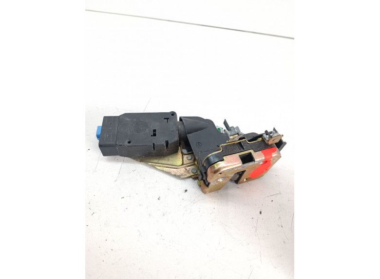 Замок двери передней левой к Mitsubishi Space Star