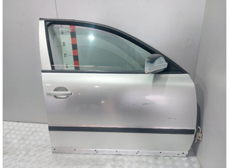 Замок двери передней правой к Skoda Superb