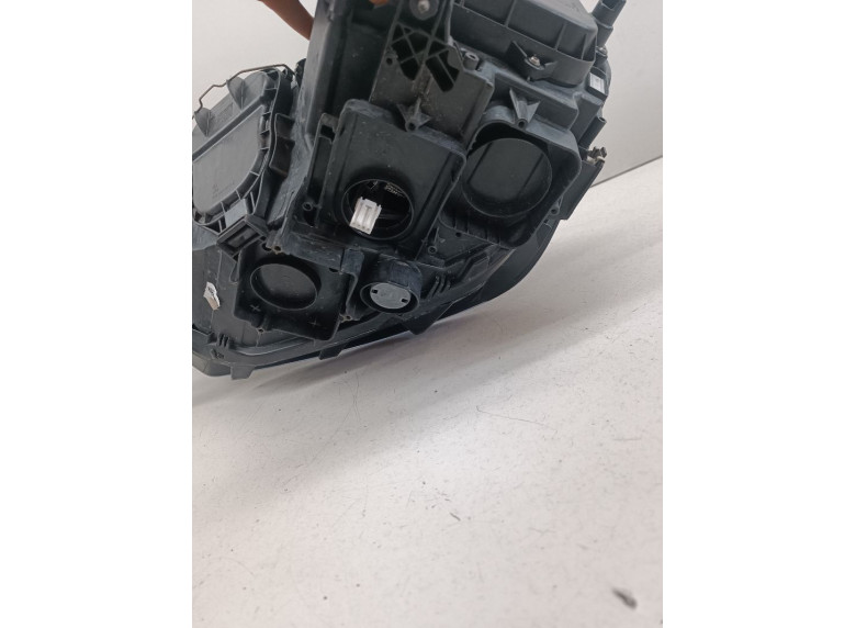 Фара правая к Volkswagen Golf, 2016г.