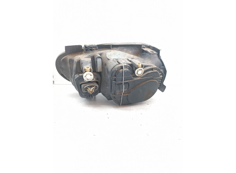 Фара правая к Volkswagen Golf, 2000г.