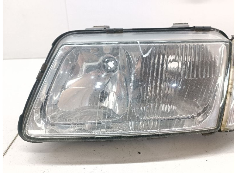 Фара левая к Audi A3, 2001г.