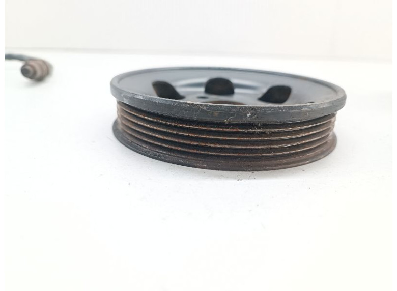 Шкив насоса гидроусилителя к Volkswagen Passat, 1999г.