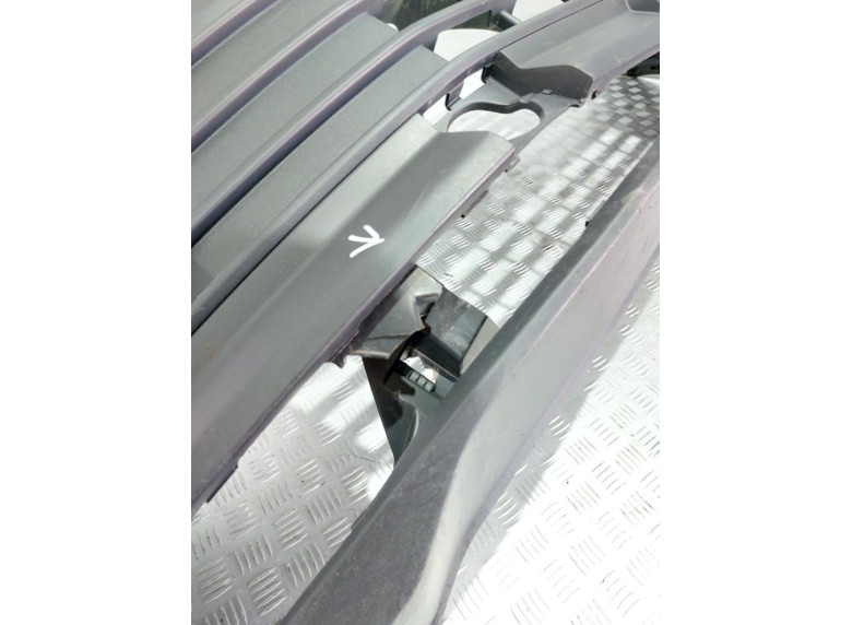 Бампер передний к Volkswagen Transporter, 2017г.