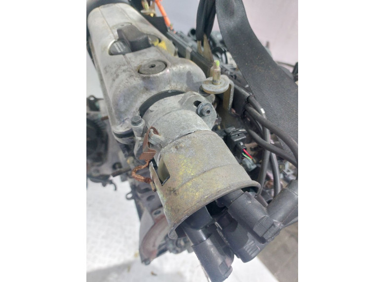 Распределитель зажигания (трамблёр) к Volkswagen Polo, 1999г.